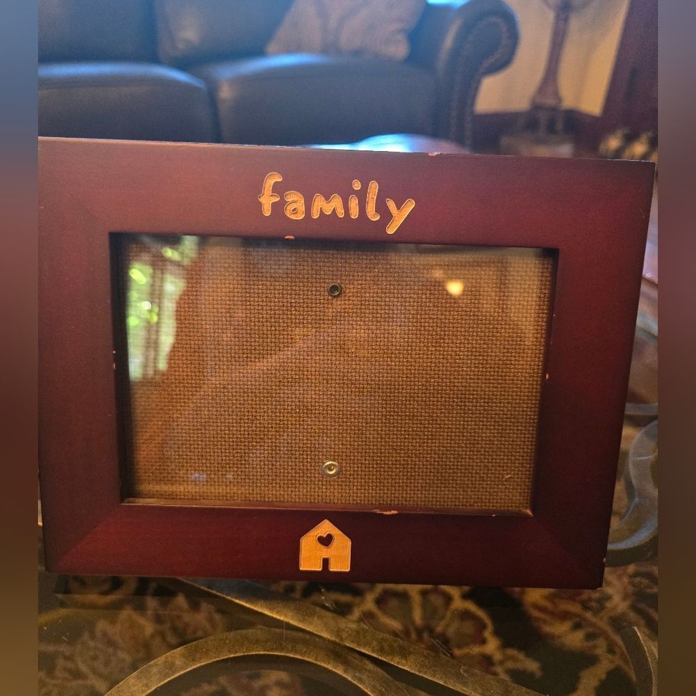 Family Photo Wood Frame - Brown  6 X 4